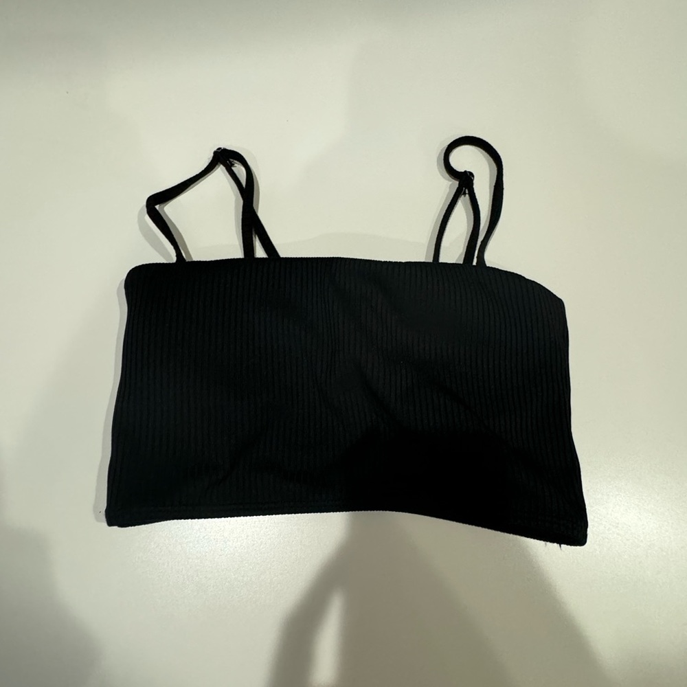 Black ribbed forever 21 crop top